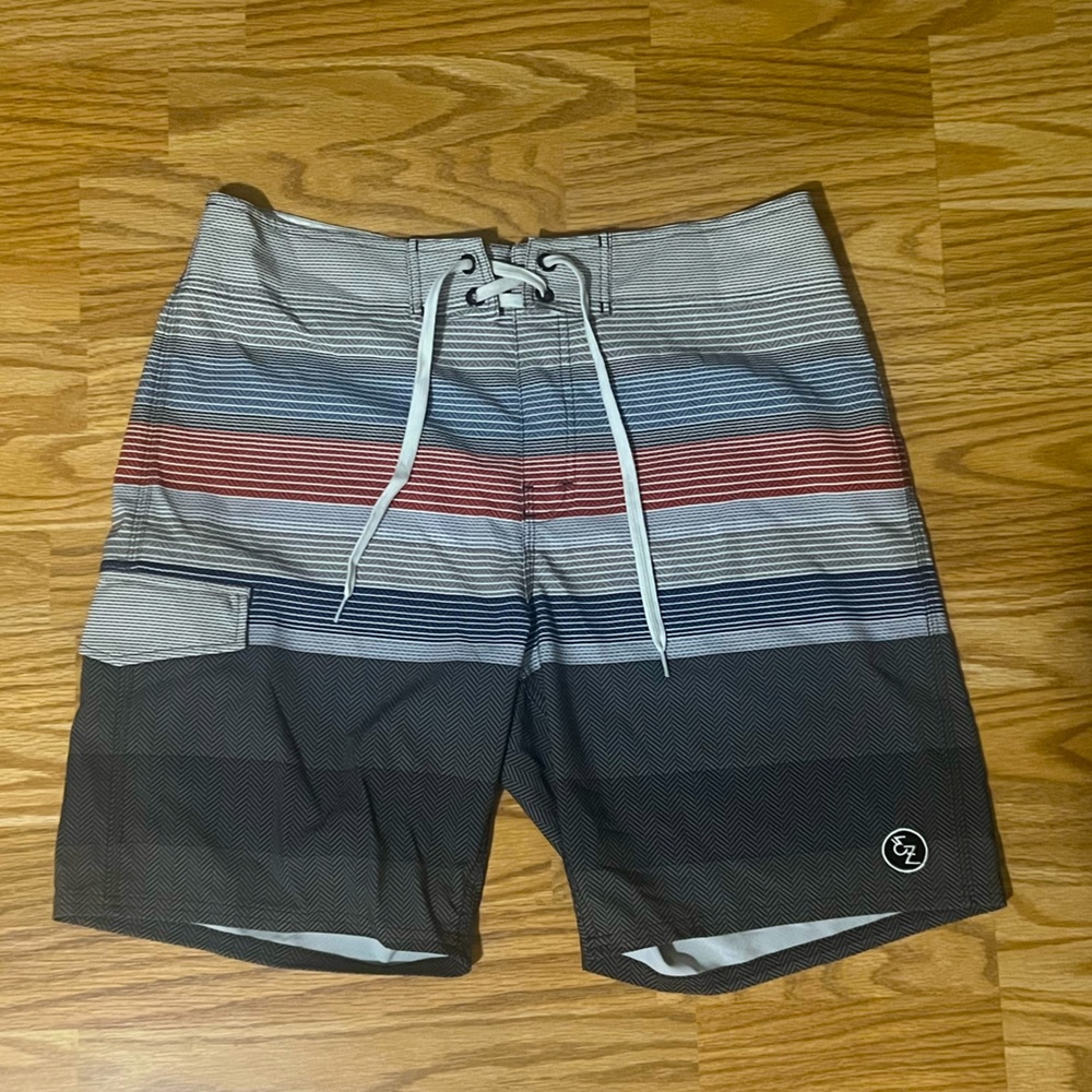 Ezekiel Men’s Board Shorts Size 34 Surf Swim Trunks Stripe Surf Style
